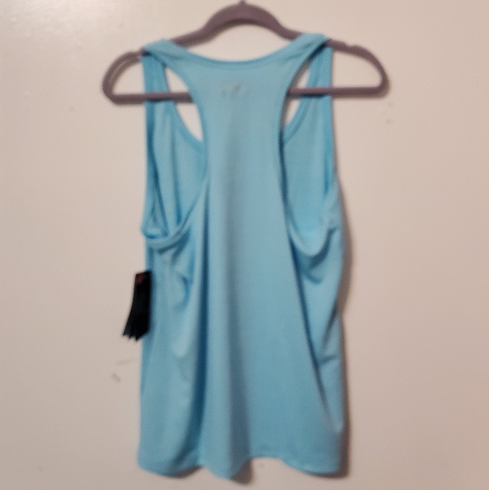 Nwt under Armour tank top. - Picture 2 of 4